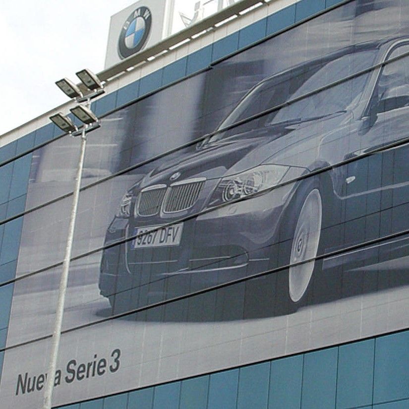 Orajet® 3676 60/40 Perforated Window Graphics